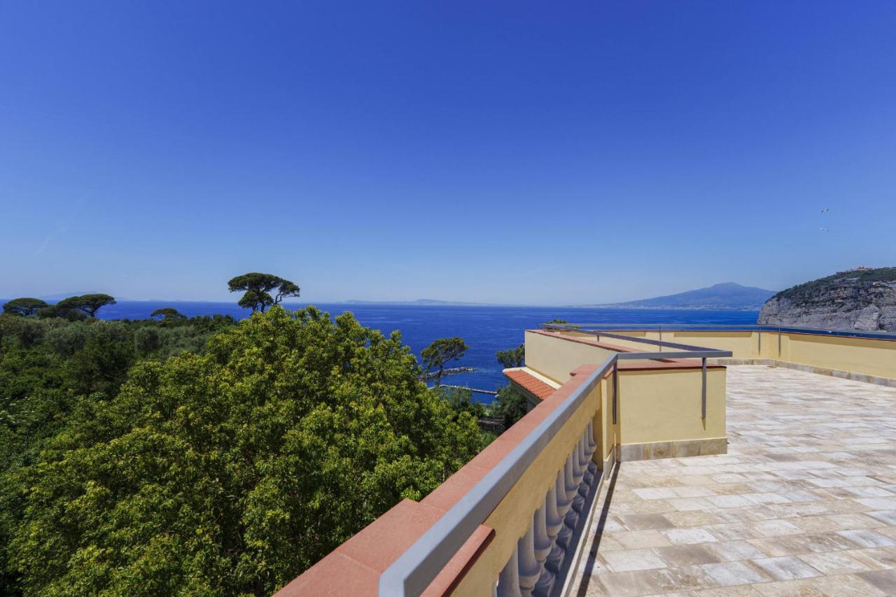 Villa Preziosa Al Pizzo 3 Km Da Sorrento Sant'Agnello Exterior foto